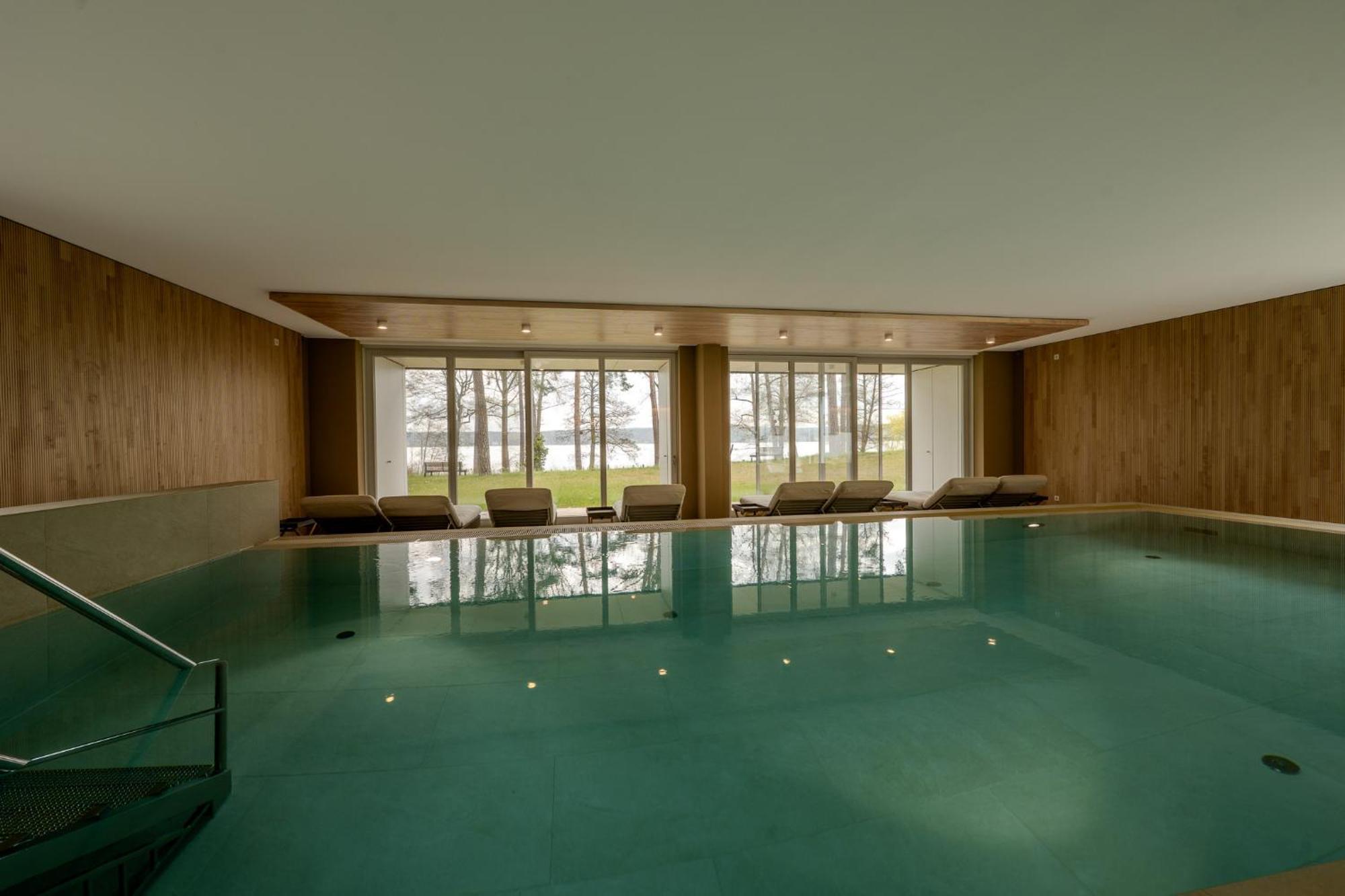 Marina Maisonette Seeblick Mit Pool Und Sauna บาดซาโรว์ ภายนอก รูปภาพ